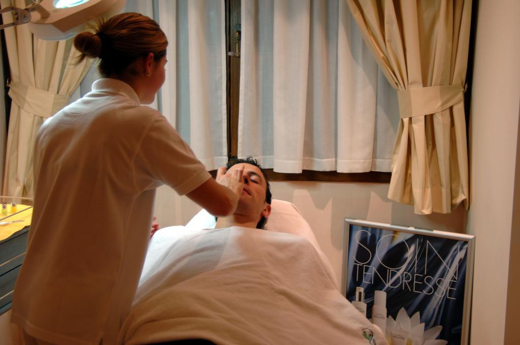 Centro Pineta Family Hotel&Wellness Pinzolo Esterno foto