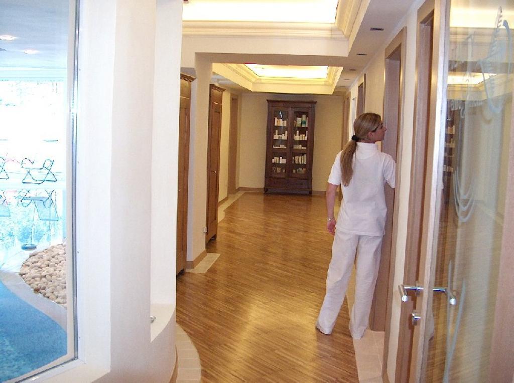 Centro Pineta Family Hotel&Wellness Pinzolo Esterno foto