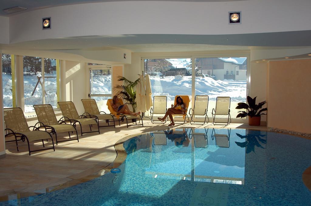 Centro Pineta Family Hotel&Wellness Pinzolo Esterno foto