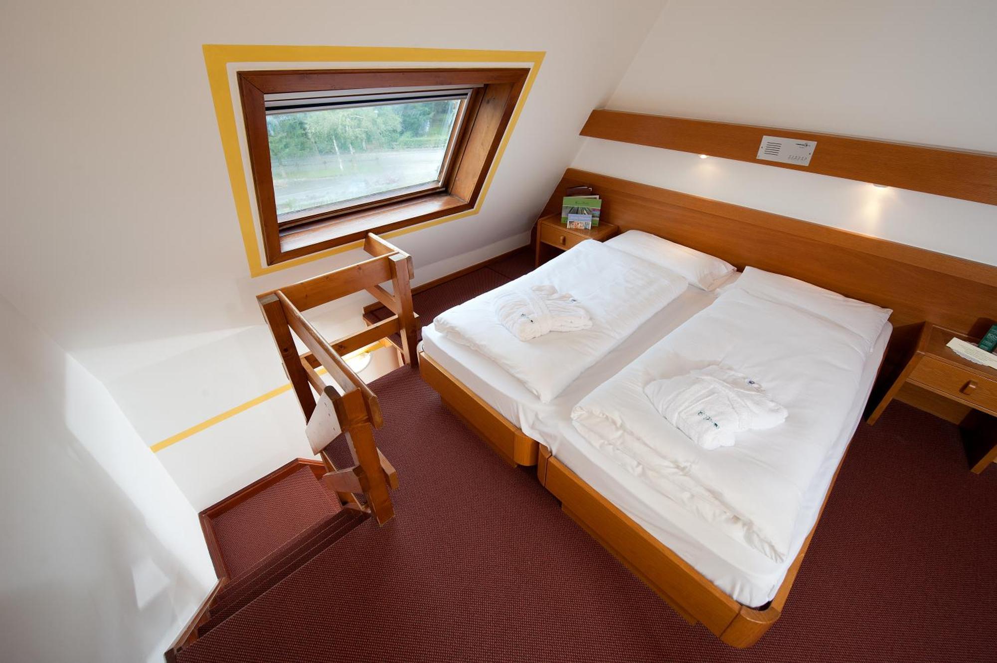 Centro Pineta Family Hotel&Wellness Pinzolo Esterno foto