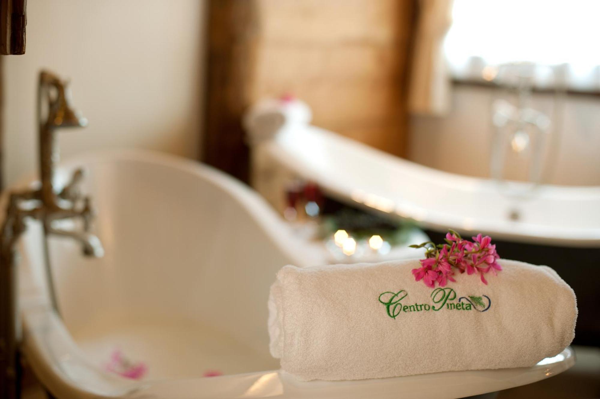 Centro Pineta Family Hotel&Wellness Pinzolo Esterno foto