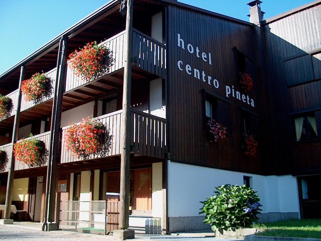 Centro Pineta Family Hotel&Wellness Pinzolo Esterno foto