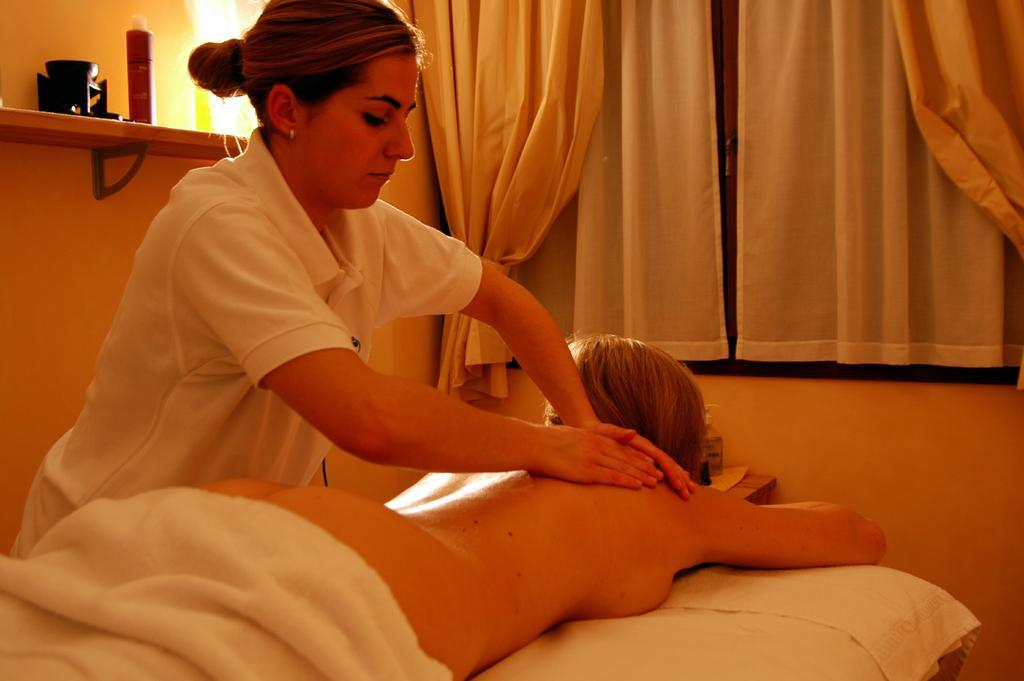 Centro Pineta Family Hotel&Wellness Pinzolo Esterno foto